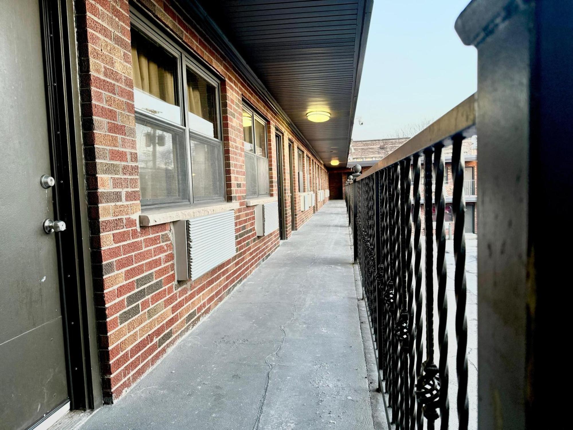 Admiral Motel By Oyo Chicago I-94 Exterior foto